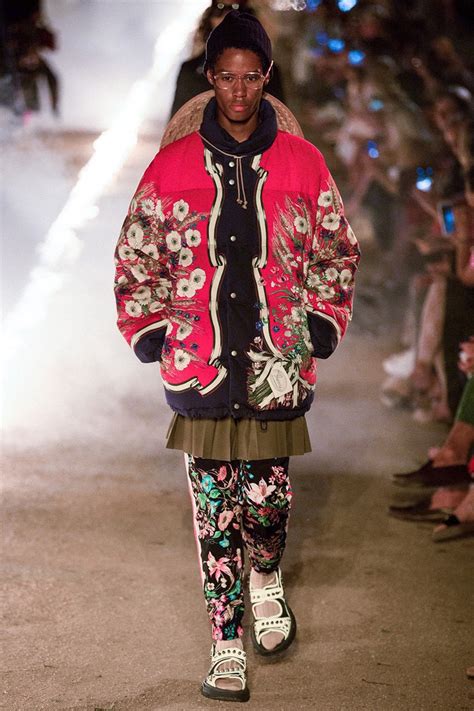collezione gucci cruise 2019 prezzi